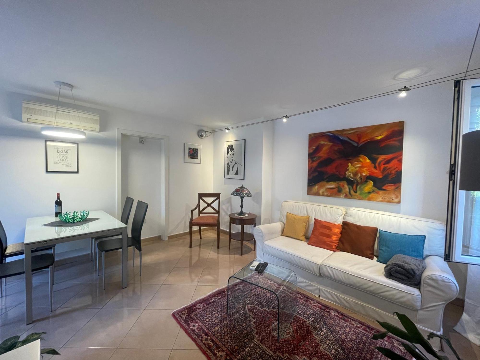 Apartments Bloom Near The Beach Porec Bagian luar foto